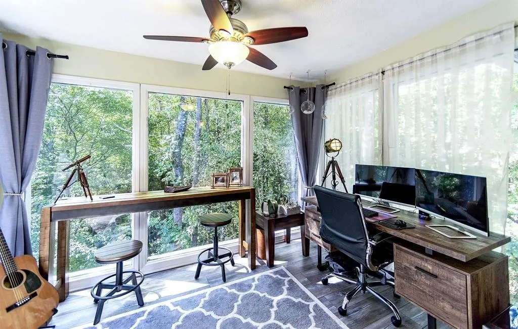 1609 Vicksburg Place, Sandy Springs, Georgia 30350, 2 Bedrooms Bedrooms, ,2 BathroomsBathrooms,Residential,Sold,1609 Vicksburg Place,6621578 1609 Vicksburg Place, Sandy Springs, Georgia 30350, 2 Bedrooms Bedrooms, ,2 BathroomsBathrooms,Residential,Sold,1609 Vicksburg Place,6621578