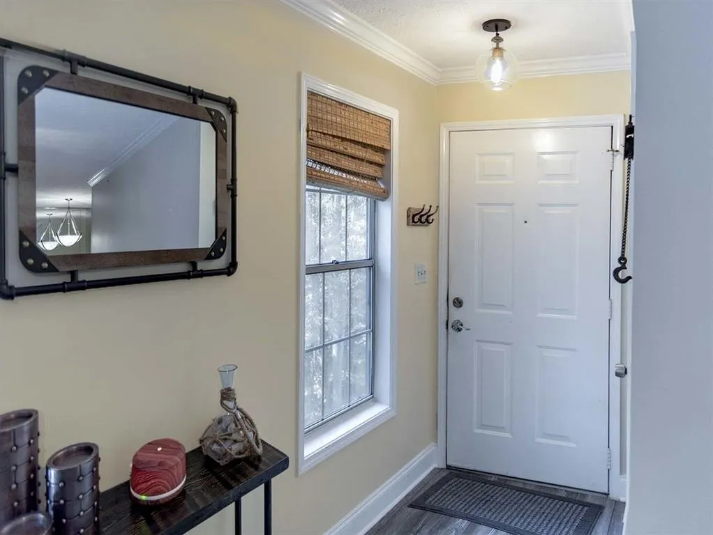 1609 Vicksburg Place, Sandy Springs, Georgia 30350, 2 Bedrooms Bedrooms, ,2 BathroomsBathrooms,Residential,Sold,1609 Vicksburg Place,6621578 1609 Vicksburg Place, Sandy Springs, Georgia 30350, 2 Bedrooms Bedrooms, ,2 BathroomsBathrooms,Residential,Sold,1609 Vicksburg Place,6621578