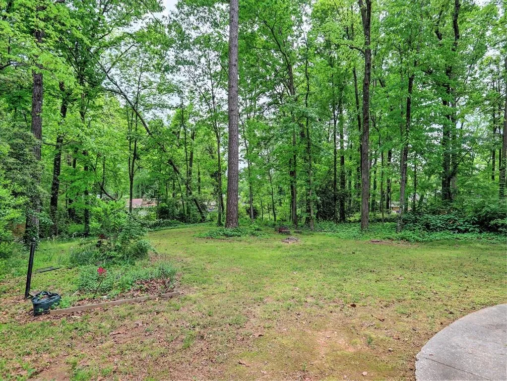 795 Spalding Drive, Sandy Springs, Georgia 30328, 5 Bedrooms Bedrooms, ,4 BathroomsBathrooms,Residential,Sold,795 Spalding Drive,6875129