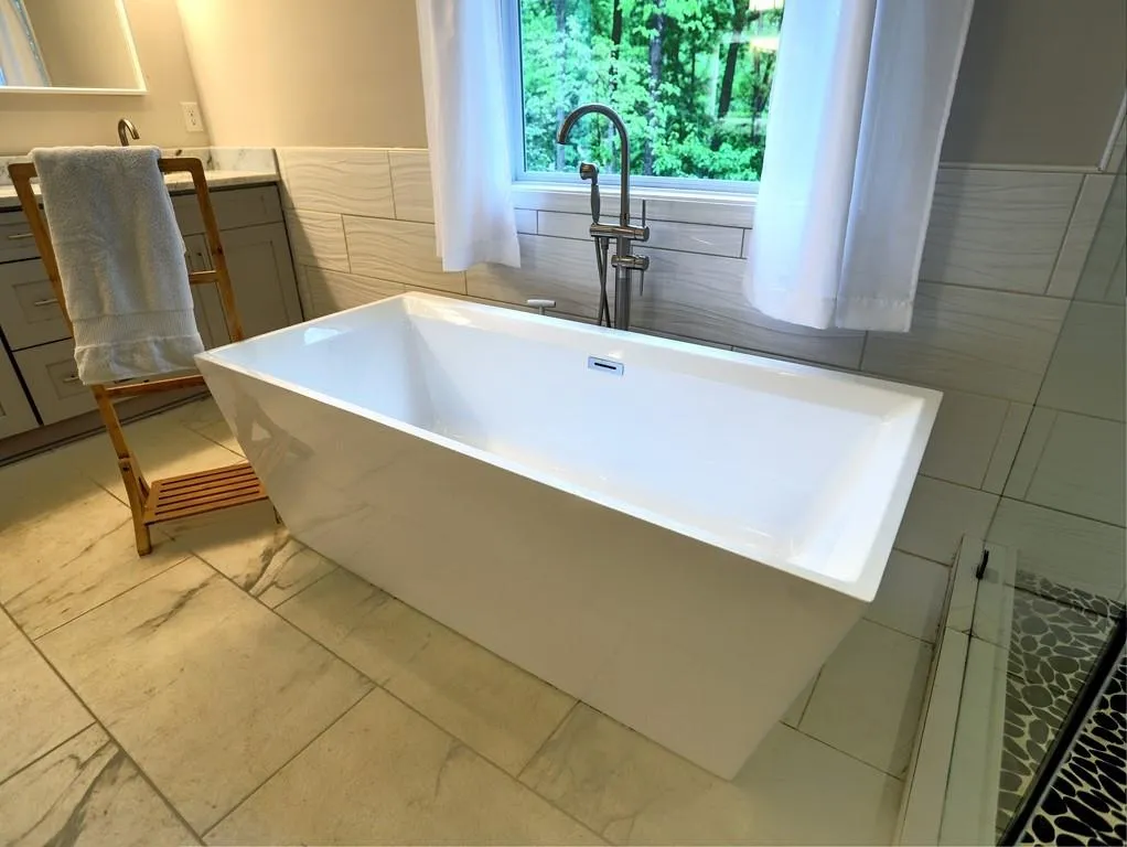 795 Spalding Drive, Sandy Springs, Georgia 30328, 5 Bedrooms Bedrooms, ,4 BathroomsBathrooms,Residential,Sold,795 Spalding Drive,6875129