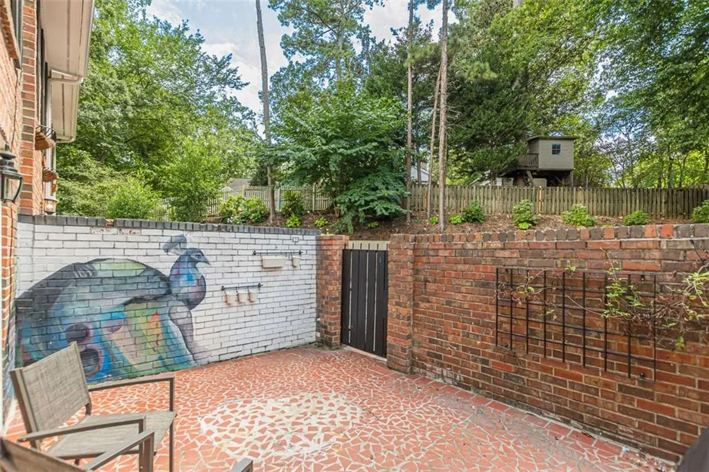 320 Alberta Terrace Ne Unit 3, Atlanta, Georgia 30305, 3 Bedrooms Bedrooms, ,3 BathroomsBathrooms,Residential,For Sale,320 Alberta Terrace Ne Unit 3,7632941