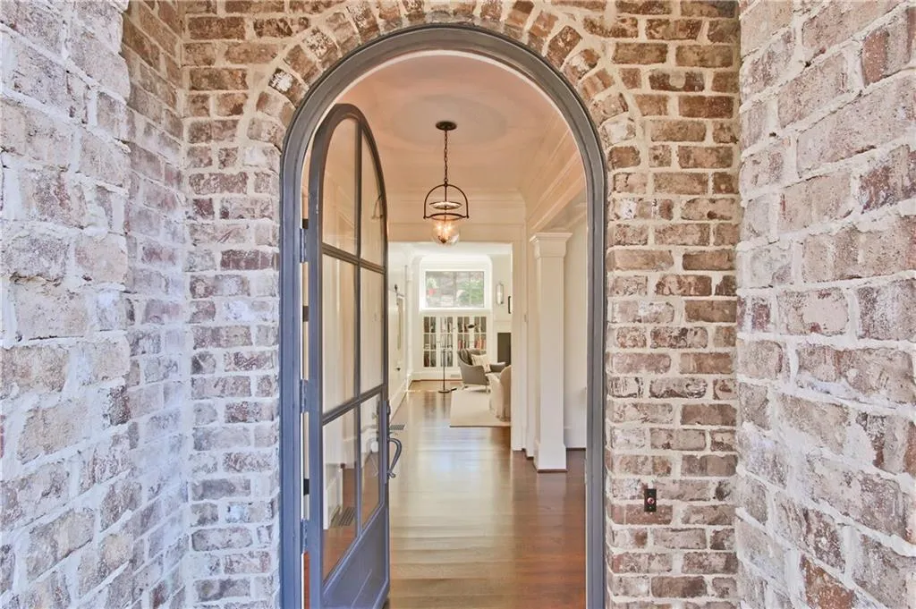 345 Brentwood Terrace Ne, Atlanta, Georgia 30305, 4 Bedrooms Bedrooms, ,3 BathroomsBathrooms,Residential,Sold,345 Brentwood Terrace Ne,5647441