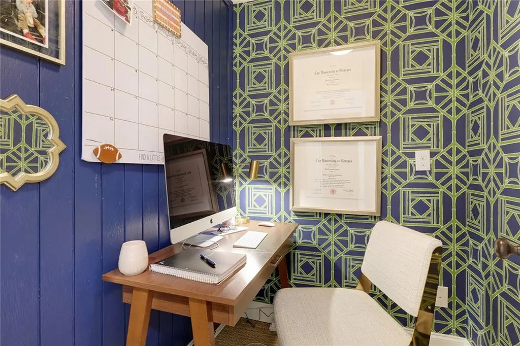 5200 High Point Road, Atlanta, Georgia 30342, 4 Bedrooms Bedrooms, ,3 BathroomsBathrooms,Residential,Sold,5200 High Point Road,6765638