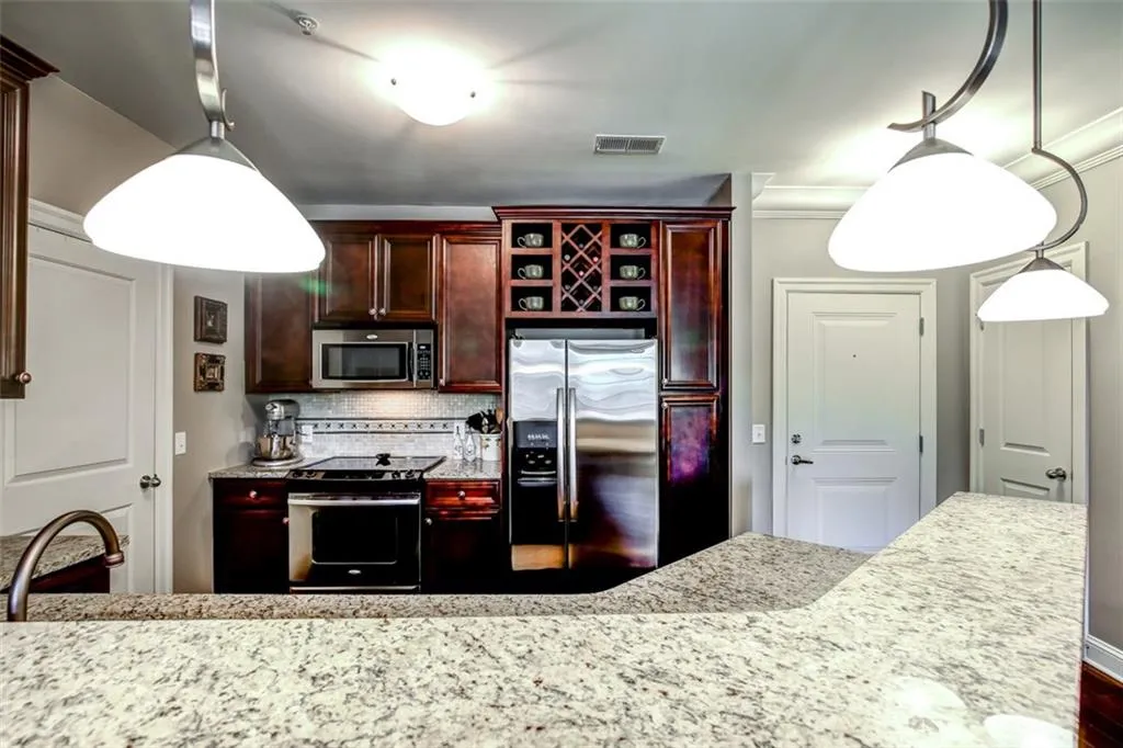 901 Abernathy Road Unit 4280, Atlanta, Georgia 30328, 2 Bedrooms Bedrooms, ,2 BathroomsBathrooms,Residential,Sold,901 Abernathy Road Unit 4280,5885752