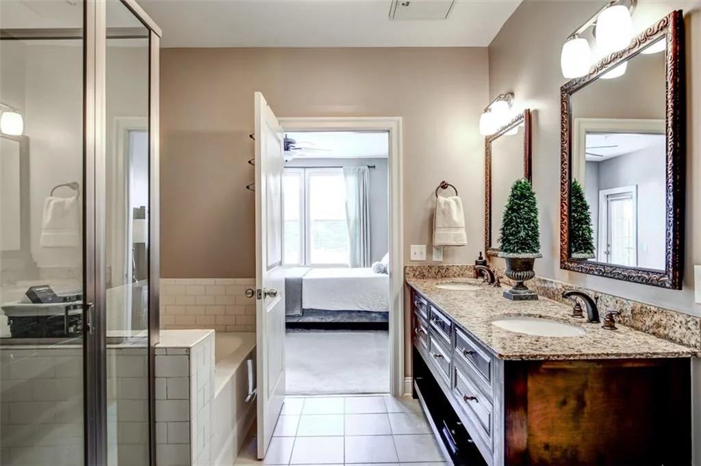 901 Abernathy Road Unit 4280, Atlanta, Georgia 30328, 2 Bedrooms Bedrooms, ,2 BathroomsBathrooms,Residential,Sold,901 Abernathy Road Unit 4280,5885752