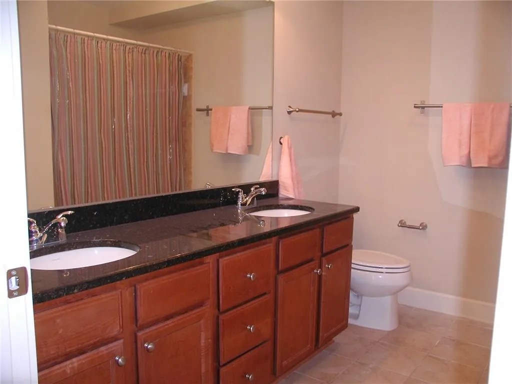 200 River Vista Drive Unit 418, Atlanta, Georgia 30339, 2 Bedrooms Bedrooms, ,2 BathroomsBathrooms,Residential,Sold,200 River Vista Drive Unit 418,5621889