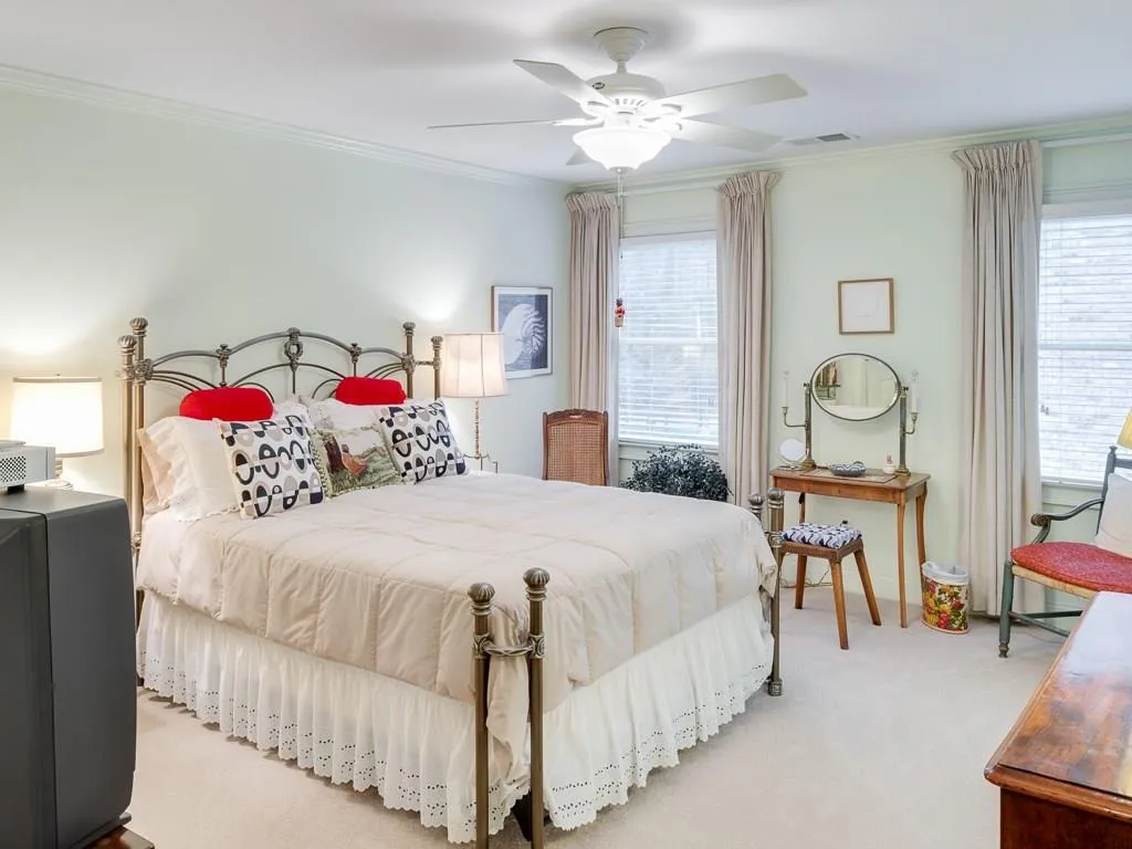 435 Pine Forest Road, Sandy Springs, Georgia 30342, 4 Bedrooms Bedrooms, ,4 BathroomsBathrooms,Residential,Sold,435 Pine Forest Road,5818574
