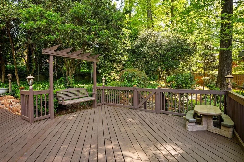 5605 Sherrell Drive, Atlanta, Georgia 30342, 4 Bedrooms Bedrooms, ,3 BathroomsBathrooms,Residential,Sold,5605 Sherrell Drive,6873219