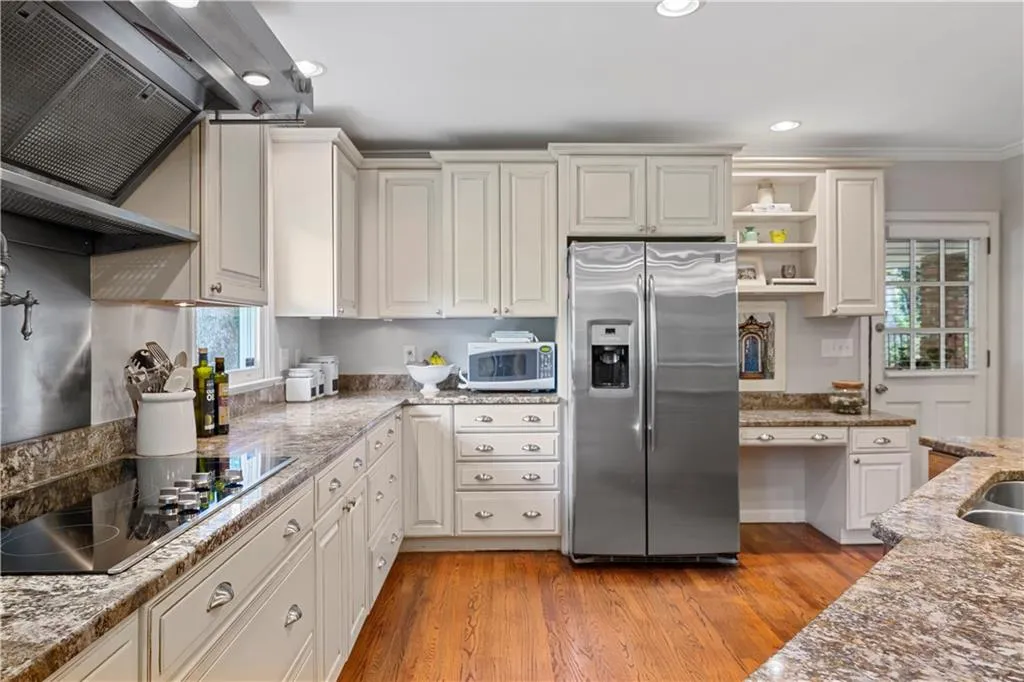 5605 Sherrell Drive, Atlanta, Georgia 30342, 4 Bedrooms Bedrooms, ,3 BathroomsBathrooms,Residential,Sold,5605 Sherrell Drive,6873219