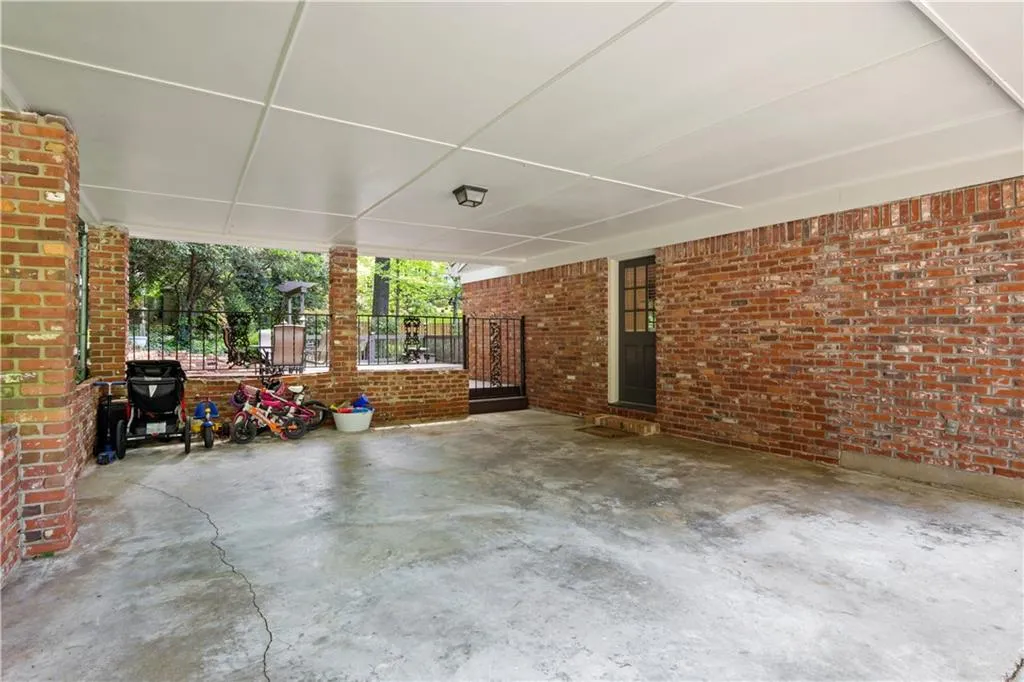 5605 Sherrell Drive, Atlanta, Georgia 30342, 4 Bedrooms Bedrooms, ,3 BathroomsBathrooms,Residential,Sold,5605 Sherrell Drive,6873219