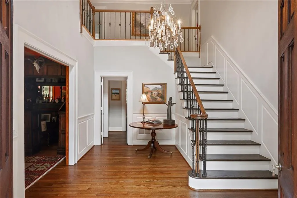 450 Ferry Landing, Sandy Springs, Georgia 30328, 5 Bedrooms Bedrooms, ,4 BathroomsBathrooms,Residential,Sold,450 Ferry Landing,6038718