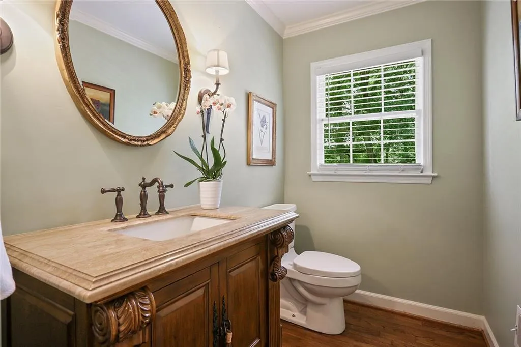 450 Ferry Landing, Sandy Springs, Georgia 30328, 5 Bedrooms Bedrooms, ,4 BathroomsBathrooms,Residential,Sold,450 Ferry Landing,6038718