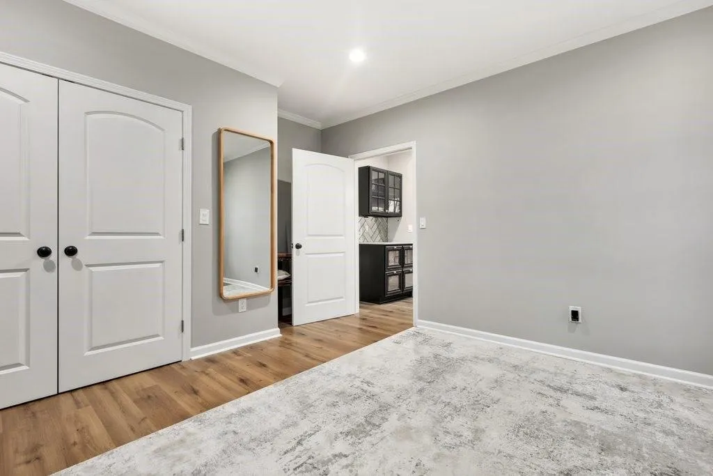 29 Cliftwood Drive, Sandy Springs, Georgia 30328, 5 Bedrooms Bedrooms, ,6 BathroomsBathrooms,Residential,Sold,29 Cliftwood Drive,7524001