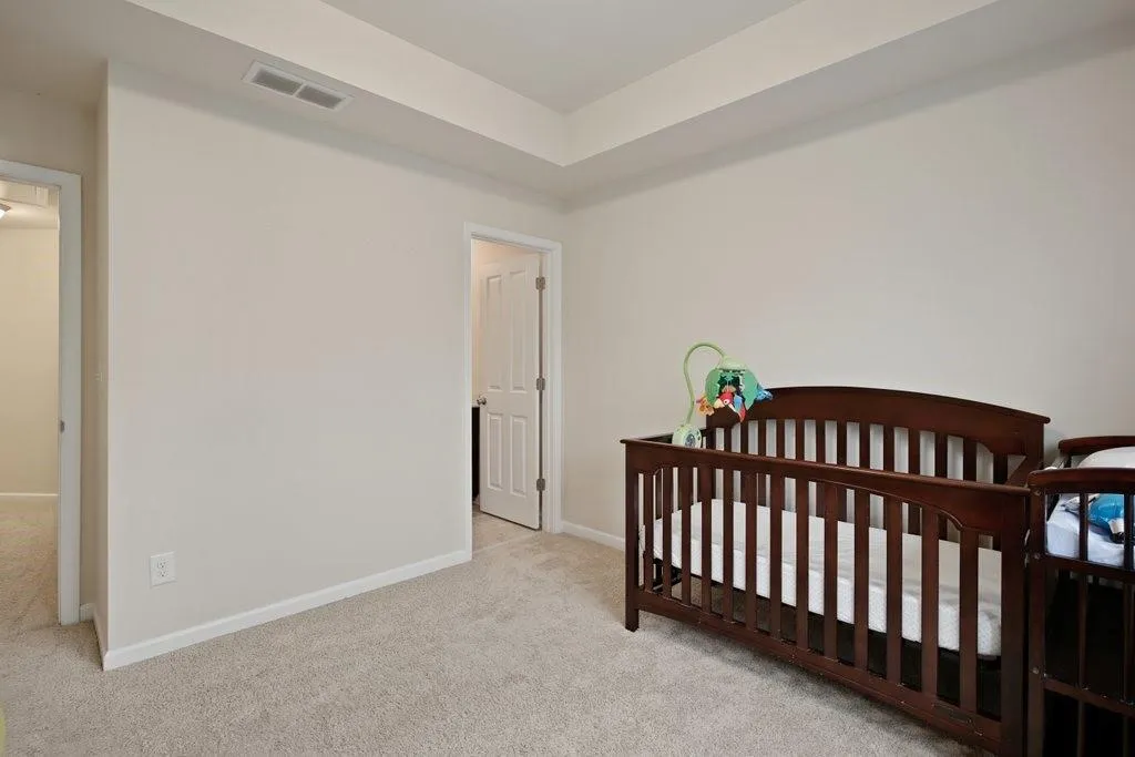 7515 Highland Bluff, Atlanta, Georgia 30328, 3 Bedrooms Bedrooms, ,3 BathroomsBathrooms,Residential,Sold,7515 Highland Bluff,6909699