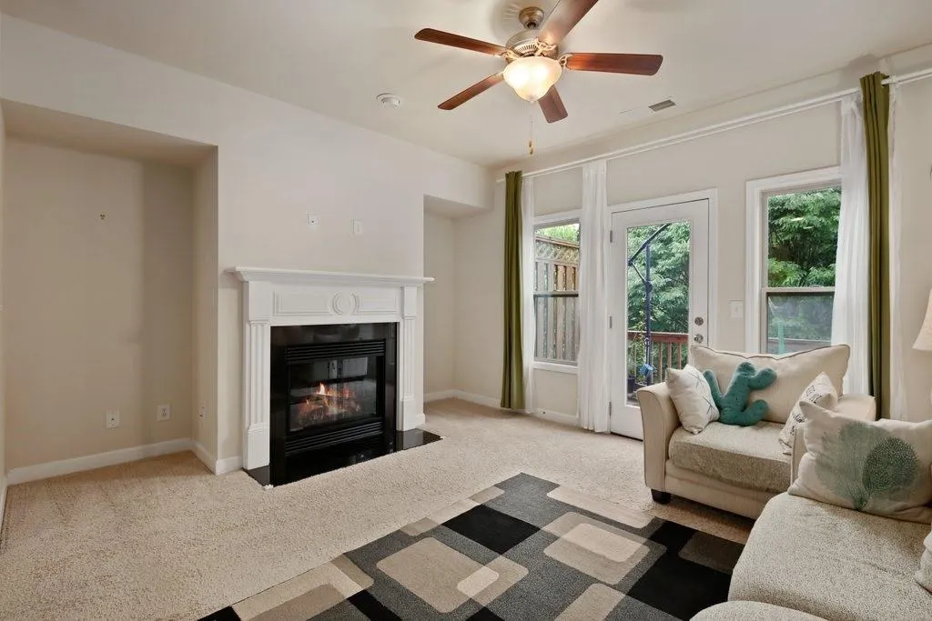 7515 Highland Bluff, Atlanta, Georgia 30328, 3 Bedrooms Bedrooms, ,3 BathroomsBathrooms,Residential,Sold,7515 Highland Bluff,6909699