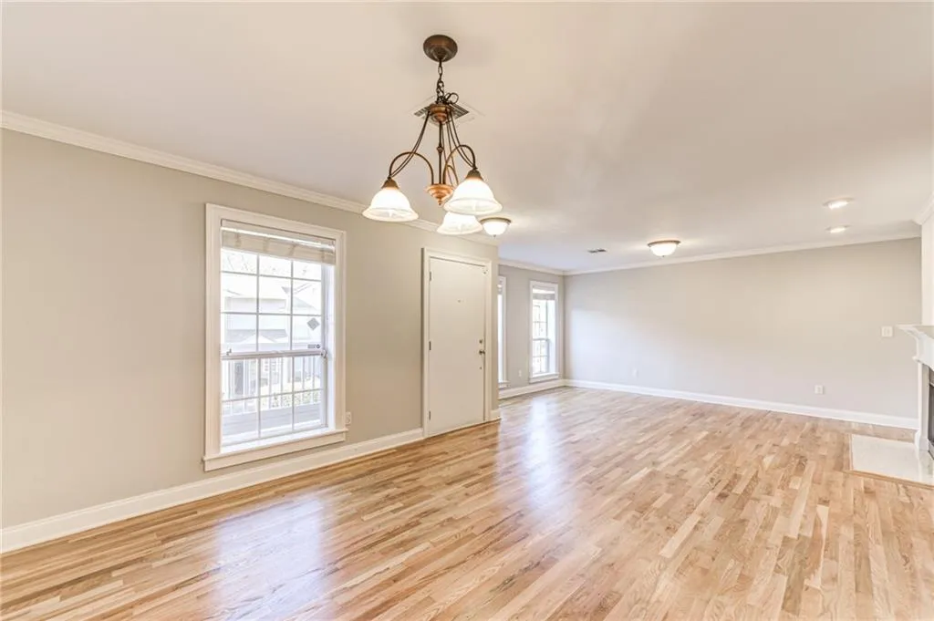 1103 Masons Creek Circle, Atlanta, Georgia 30350, 3 Bedrooms Bedrooms, ,2 BathroomsBathrooms,Residential,Sold,1103 Masons Creek Circle,6809866