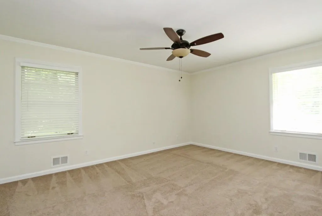 100 Wyndham Drive, Sandy Springs, Georgia 30328, 3 Bedrooms Bedrooms, ,2 BathroomsBathrooms,Residential,Sold,100 Wyndham Drive,5542793