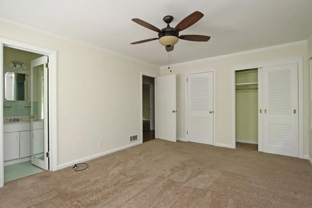 100 Wyndham Drive, Sandy Springs, Georgia 30328, 3 Bedrooms Bedrooms, ,2 BathroomsBathrooms,Residential,Sold,100 Wyndham Drive,5542793