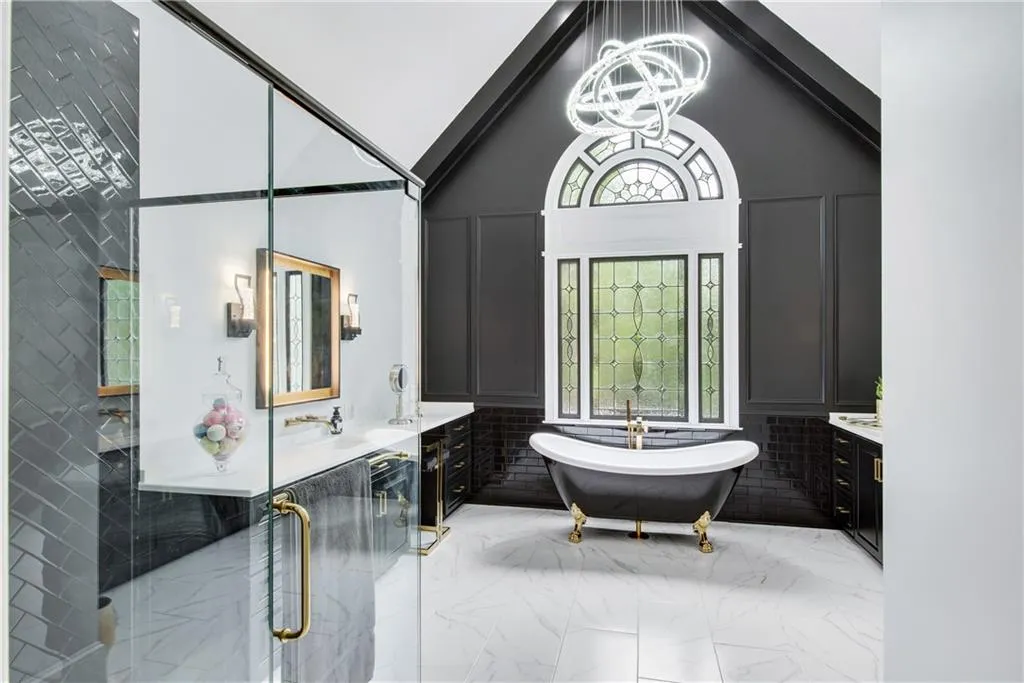 220 Windsor Gate Cove Ne, Atlanta, Georgia 30342, 5 Bedrooms Bedrooms, ,4 BathroomsBathrooms,Residential,Sold,220 Windsor Gate Cove Ne,6882787