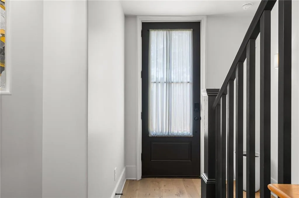 2053 Manchester Street Ne, Atlanta, Georgia 30324, 2 Bedrooms Bedrooms, 0 ,2 BathroomsBathrooms,Residential,For Sale,2053 Manchester Street Ne,7735596