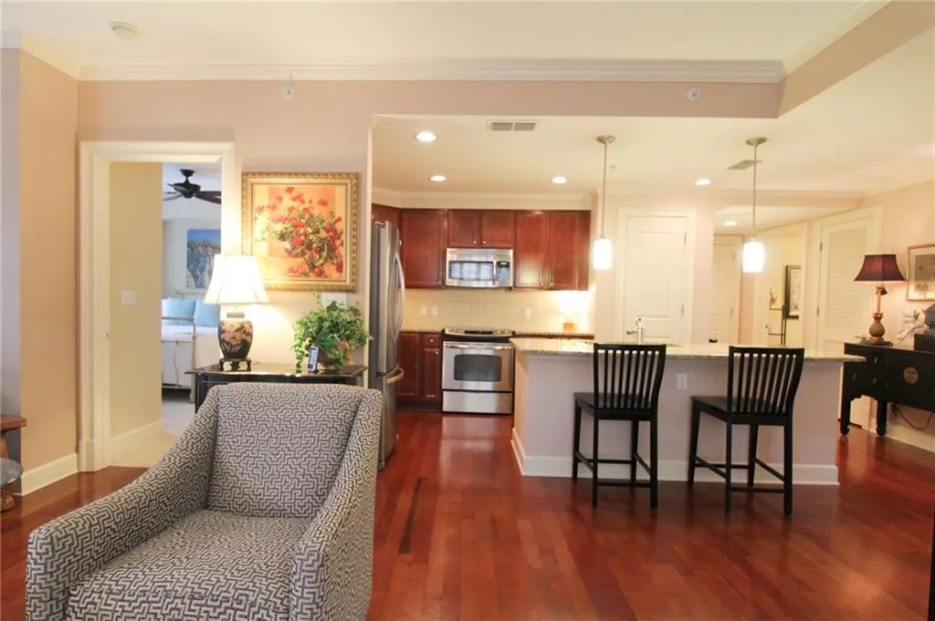 200 River Vista Drive Unit 538, Atlanta, Georgia 30339, 2 Bedrooms Bedrooms, ,2 BathroomsBathrooms,Residential,Sold,200 River Vista Drive Unit 538,5905872