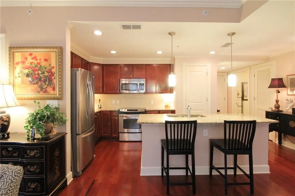 200 River Vista Drive Unit 538, Atlanta, Georgia 30339, 2 Bedrooms Bedrooms, ,2 BathroomsBathrooms,Residential,Sold,200 River Vista Drive Unit 538,5905872