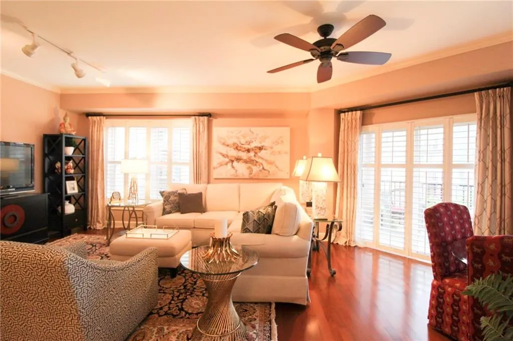 200 River Vista Drive Unit 538, Atlanta, Georgia 30339, 2 Bedrooms Bedrooms, ,2 BathroomsBathrooms,Residential,Sold,200 River Vista Drive Unit 538,5905872