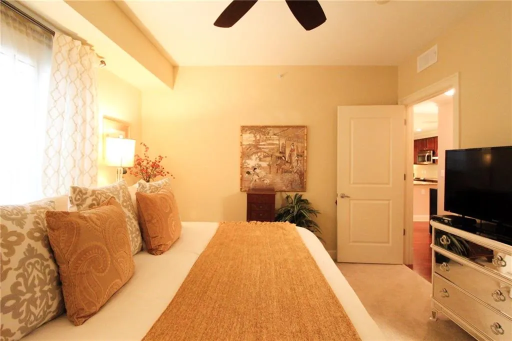 200 River Vista Drive Unit 538, Atlanta, Georgia 30339, 2 Bedrooms Bedrooms, ,2 BathroomsBathrooms,Residential,Sold,200 River Vista Drive Unit 538,5905872