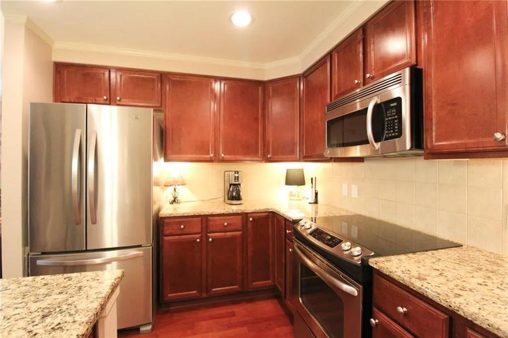 200 River Vista Drive Unit 538, Atlanta, Georgia 30339, 2 Bedrooms Bedrooms, ,2 BathroomsBathrooms,Residential,Sold,200 River Vista Drive Unit 538,5905872