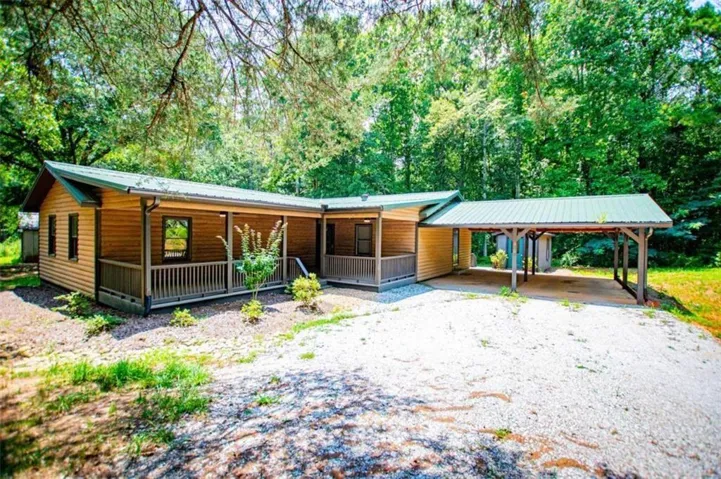 315 Laurel Road, Carrollton, Georgia 30117