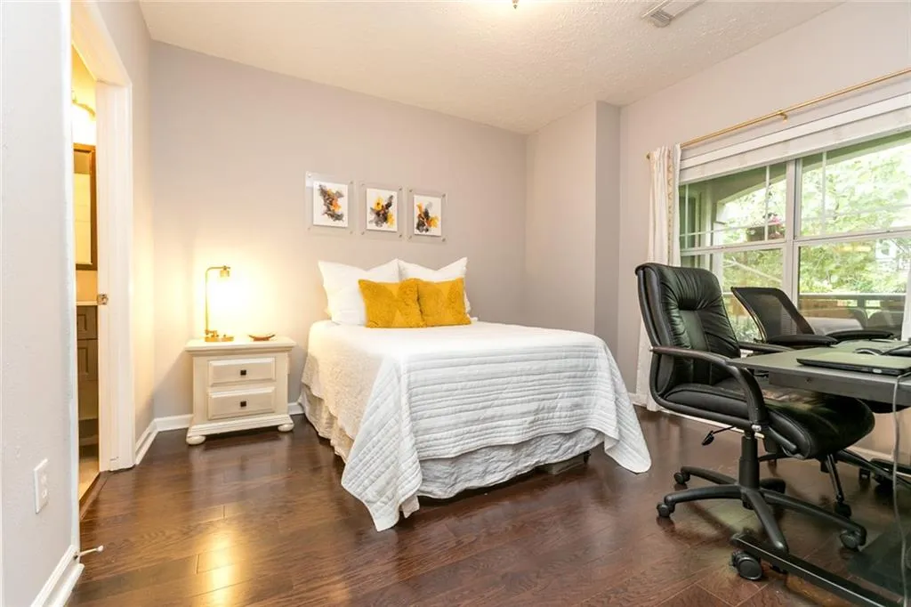 5559 Glenridge Drive Unit 2407, Sandy Springs, Georgia 30342, 2 Bedrooms Bedrooms, ,2 BathroomsBathrooms,Residential,Sold,5559 Glenridge Drive Unit 2407,6726963
