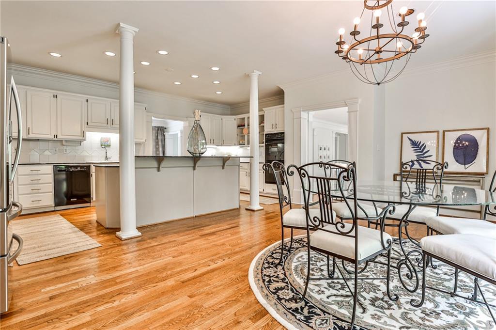 345 W Berwicke Common, Atlanta, Georgia 30342, 5 Bedrooms Bedrooms, ,4 BathroomsBathrooms,Residential,Sold,345 W Berwicke Common,7276024