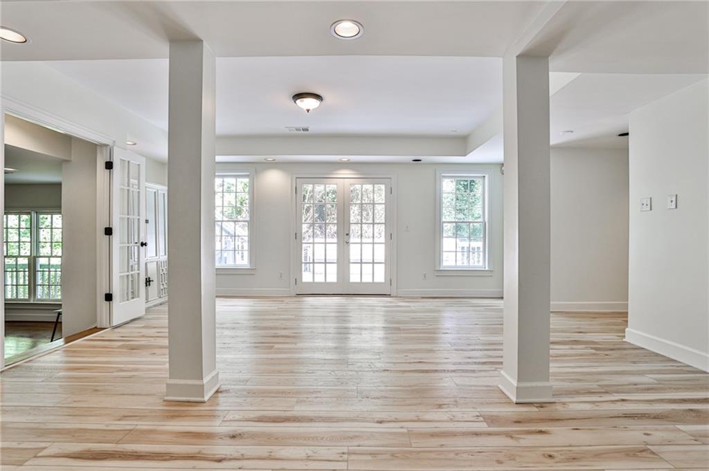 345 W Berwicke Common, Atlanta, Georgia 30342, 5 Bedrooms Bedrooms, ,4 BathroomsBathrooms,Residential,Sold,345 W Berwicke Common,7276024
