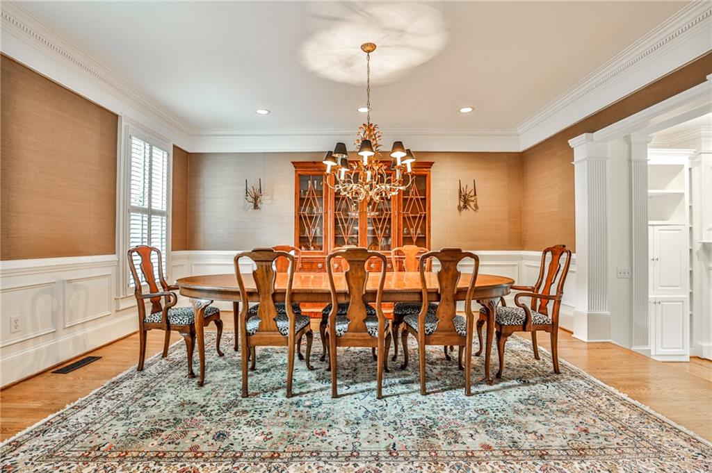 345 W Berwicke Common, Atlanta, Georgia 30342, 5 Bedrooms Bedrooms, ,4 BathroomsBathrooms,Residential,Sold,345 W Berwicke Common,7276024