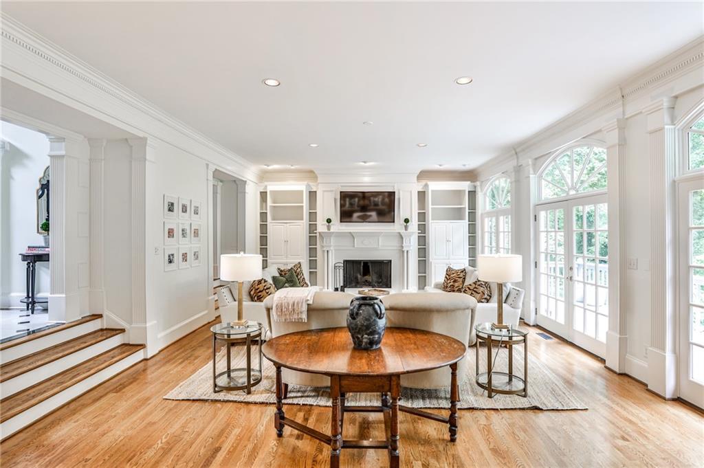 345 W Berwicke Common, Atlanta, Georgia 30342, 5 Bedrooms Bedrooms, ,4 BathroomsBathrooms,Residential,Sold,345 W Berwicke Common,7276024