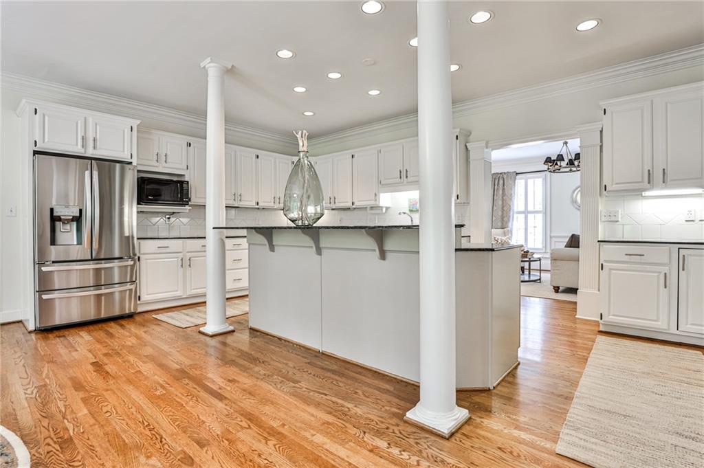 345 W Berwicke Common, Atlanta, Georgia 30342, 5 Bedrooms Bedrooms, ,4 BathroomsBathrooms,Residential,Sold,345 W Berwicke Common,7276024