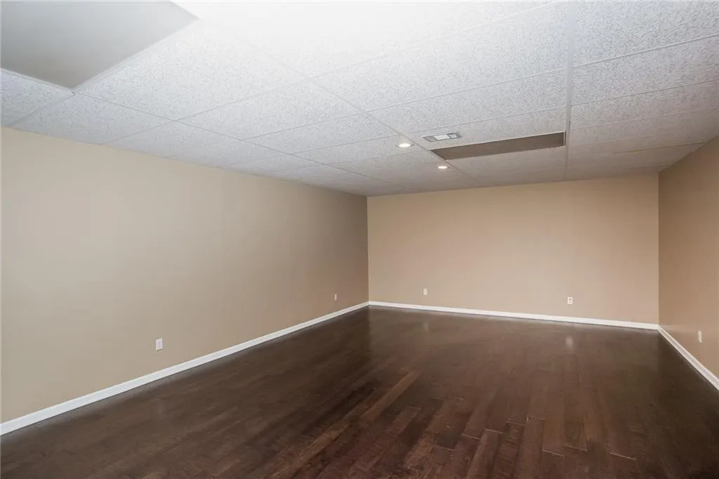 5135 Falcon Chase Lane, Atlanta, Georgia 30342, 5 Bedrooms Bedrooms, ,4 BathroomsBathrooms,Residential,Sold,5135 Falcon Chase Lane,5752221