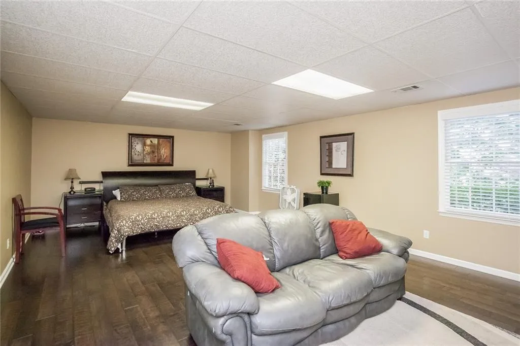 5135 Falcon Chase Lane, Atlanta, Georgia 30342, 5 Bedrooms Bedrooms, ,4 BathroomsBathrooms,Residential,Sold,5135 Falcon Chase Lane,5752221