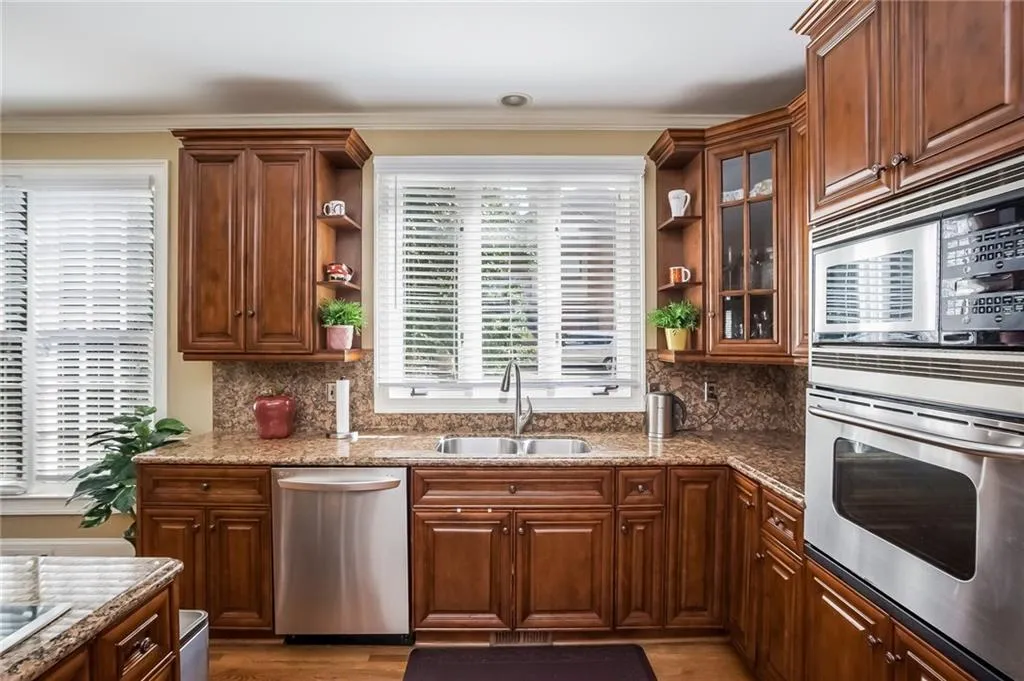 5135 Falcon Chase Lane, Atlanta, Georgia 30342, 5 Bedrooms Bedrooms, ,4 BathroomsBathrooms,Residential,Sold,5135 Falcon Chase Lane,5752221