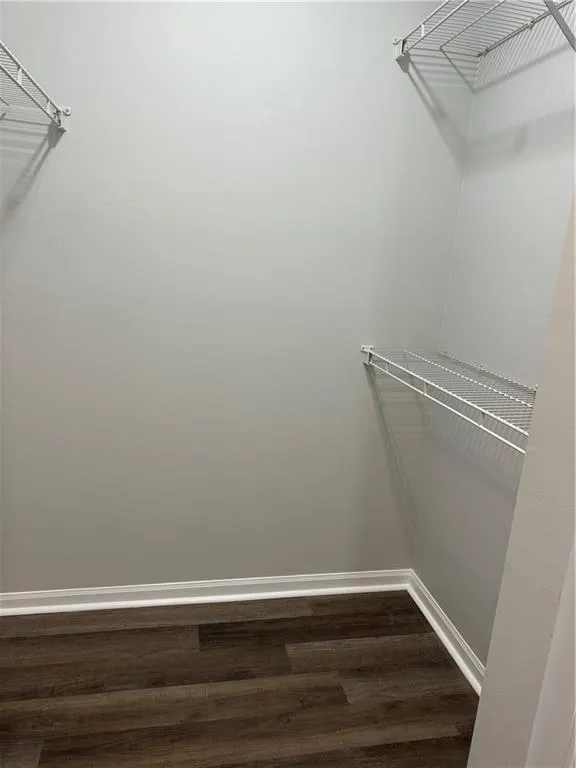 5641 Roswell Road Unit 204, Sandy Springs, Georgia 30342, 2 Bedrooms Bedrooms, ,2 BathroomsBathrooms,Residential,Sold,5641 Roswell Road Unit 204,7175630