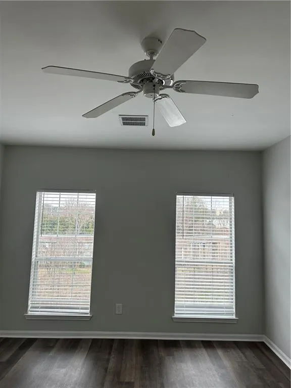 5641 Roswell Road Unit 204, Sandy Springs, Georgia 30342, 2 Bedrooms Bedrooms, ,2 BathroomsBathrooms,Residential,Sold,5641 Roswell Road Unit 204,7175630