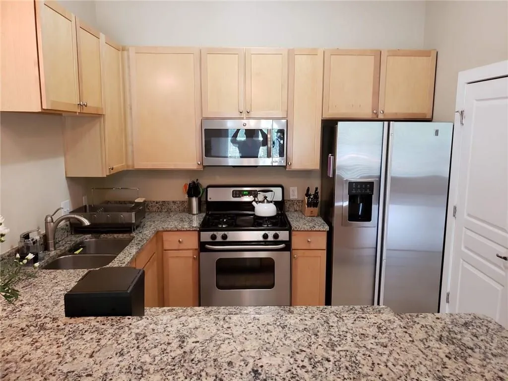 799 Hammond Drive Unit 123, Sandy Springs, Georgia 30328, 2 Bedrooms Bedrooms, ,2 BathroomsBathrooms,Residential,Sold,799 Hammond Drive Unit 123,6047276