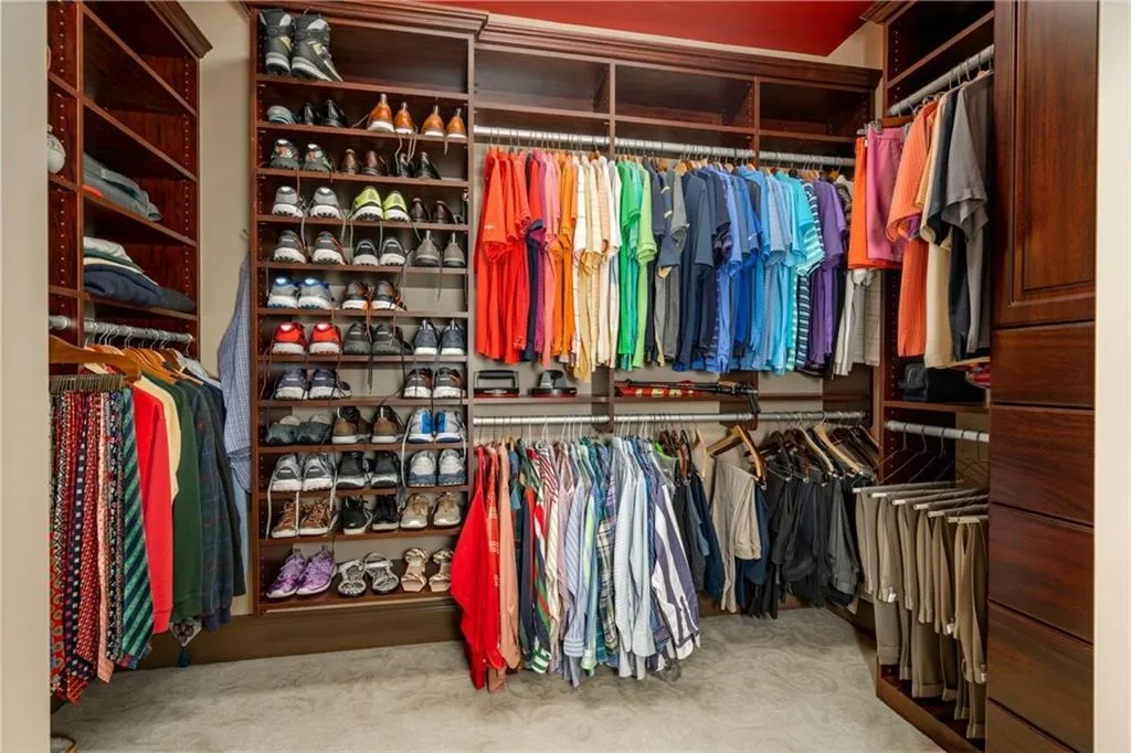 3 Leighton Court, Sandy Springs, Georgia 30327, 6 Bedrooms Bedrooms, ,6 BathroomsBathrooms,Residential,Sold,3 Leighton Court,7054802 3 Leighton Court, Sandy Springs, Georgia 30327, 6 Bedrooms Bedrooms, ,6 BathroomsBathrooms,Residential,Sold,3 Leighton Court,7054802