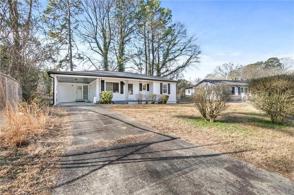 2844 Cardo Drive Nw, Atlanta, Georgia 30318, 3 Bedrooms Bedrooms, 0 ,2 BathroomsBathrooms,Residential,Sold,2844 Cardo Drive Nw,7714612