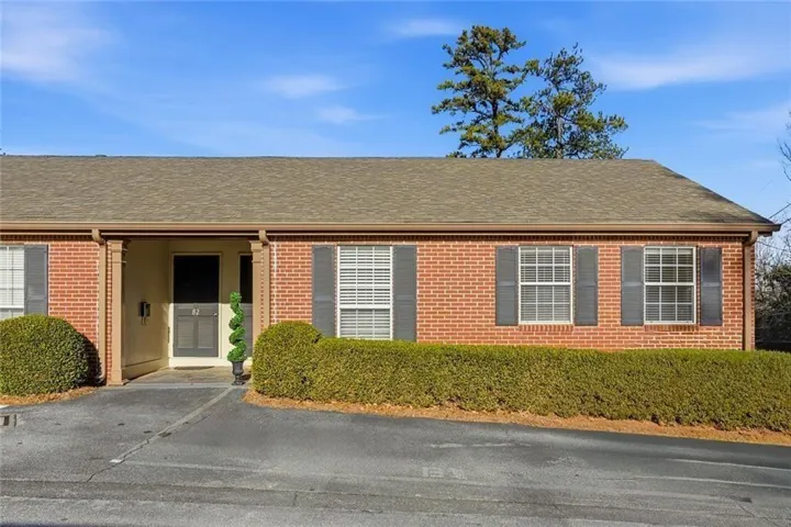 5375 Roswell Road Unit B1, Sandy Springs, Georgia 30342