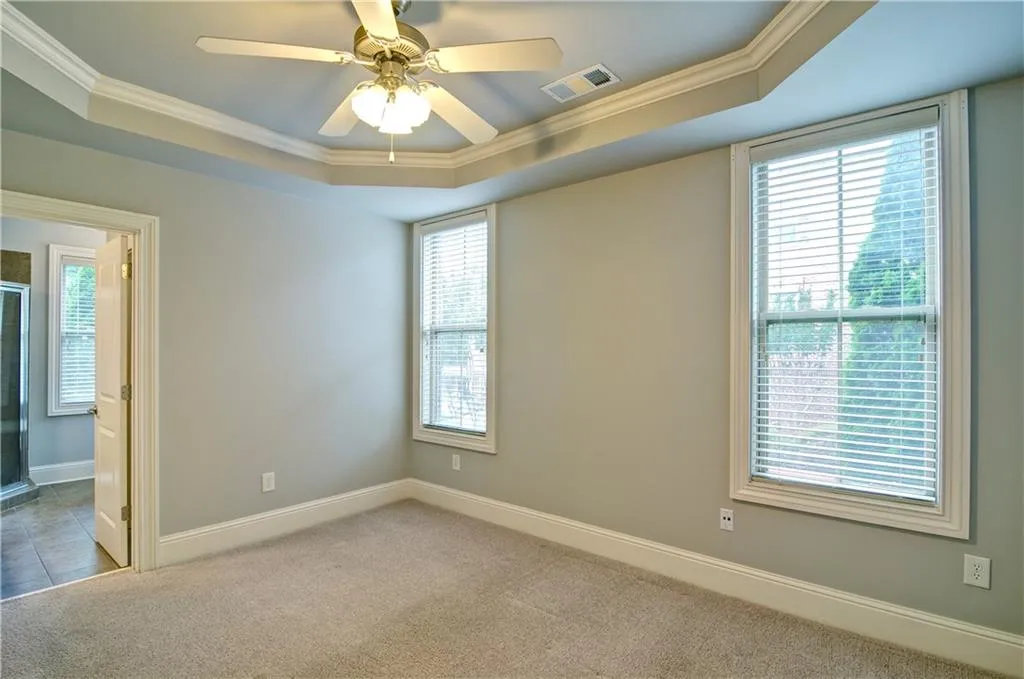 200 Le Gran Cove, Sandy Springs, Georgia 30328, 2 Bedrooms Bedrooms, ,2 BathroomsBathrooms,Residential,Sold,200 Le Gran Cove,6728887