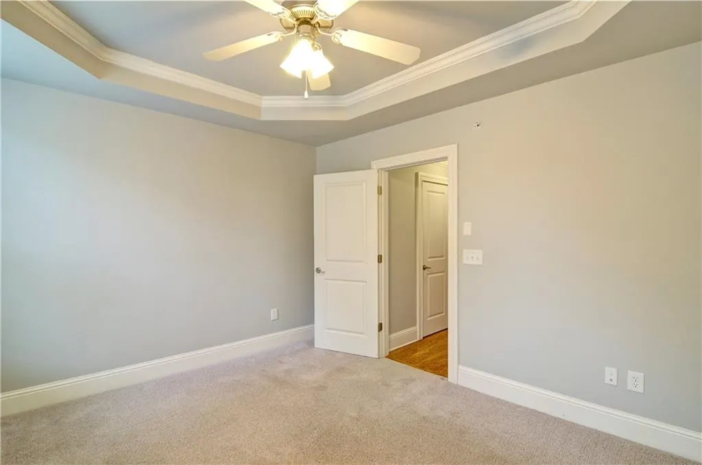 200 Le Gran Cove, Sandy Springs, Georgia 30328, 2 Bedrooms Bedrooms, ,2 BathroomsBathrooms,Residential,Sold,200 Le Gran Cove,6728887