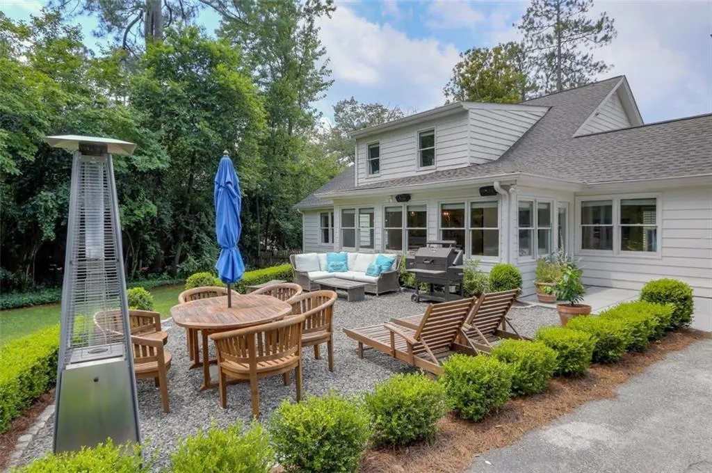 6155 Aberdeen Drive, Atlanta, Georgia 30328, 4 Bedrooms Bedrooms, ,3 BathroomsBathrooms,Residential,Sold,6155 Aberdeen Drive,6736934