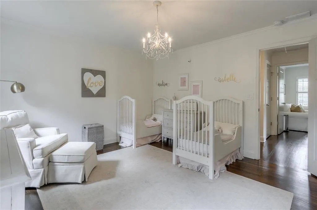 6155 Aberdeen Drive, Atlanta, Georgia 30328, 4 Bedrooms Bedrooms, ,3 BathroomsBathrooms,Residential,Sold,6155 Aberdeen Drive,6736934