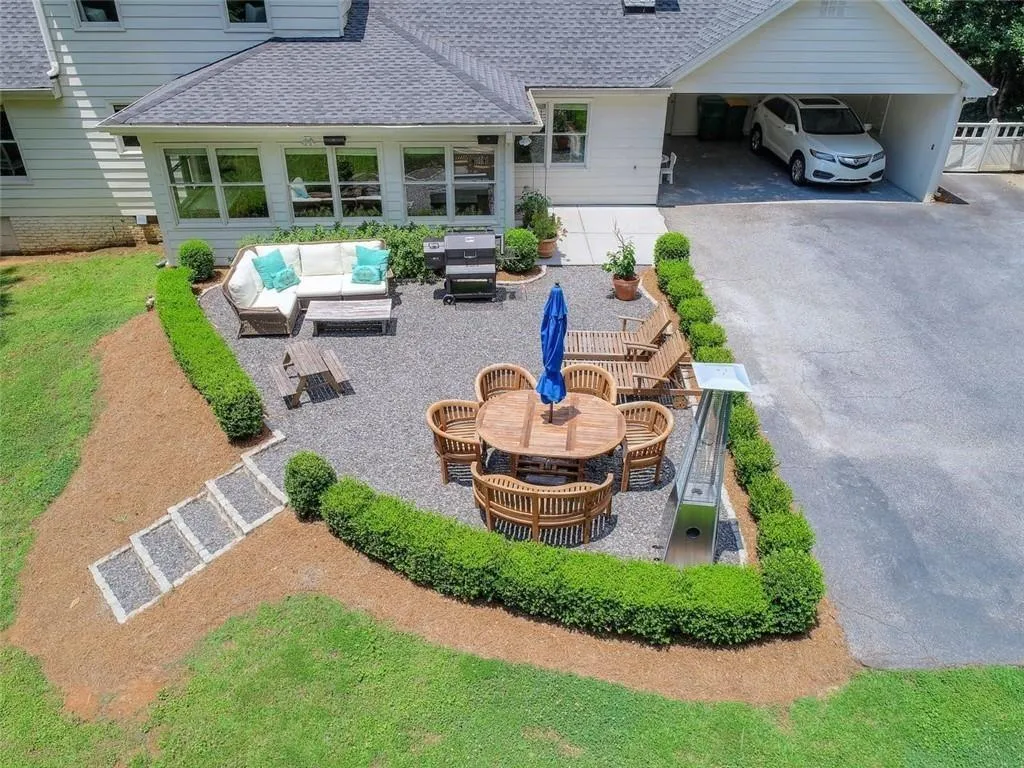 6155 Aberdeen Drive, Atlanta, Georgia 30328, 4 Bedrooms Bedrooms, ,3 BathroomsBathrooms,Residential,Sold,6155 Aberdeen Drive,6736934